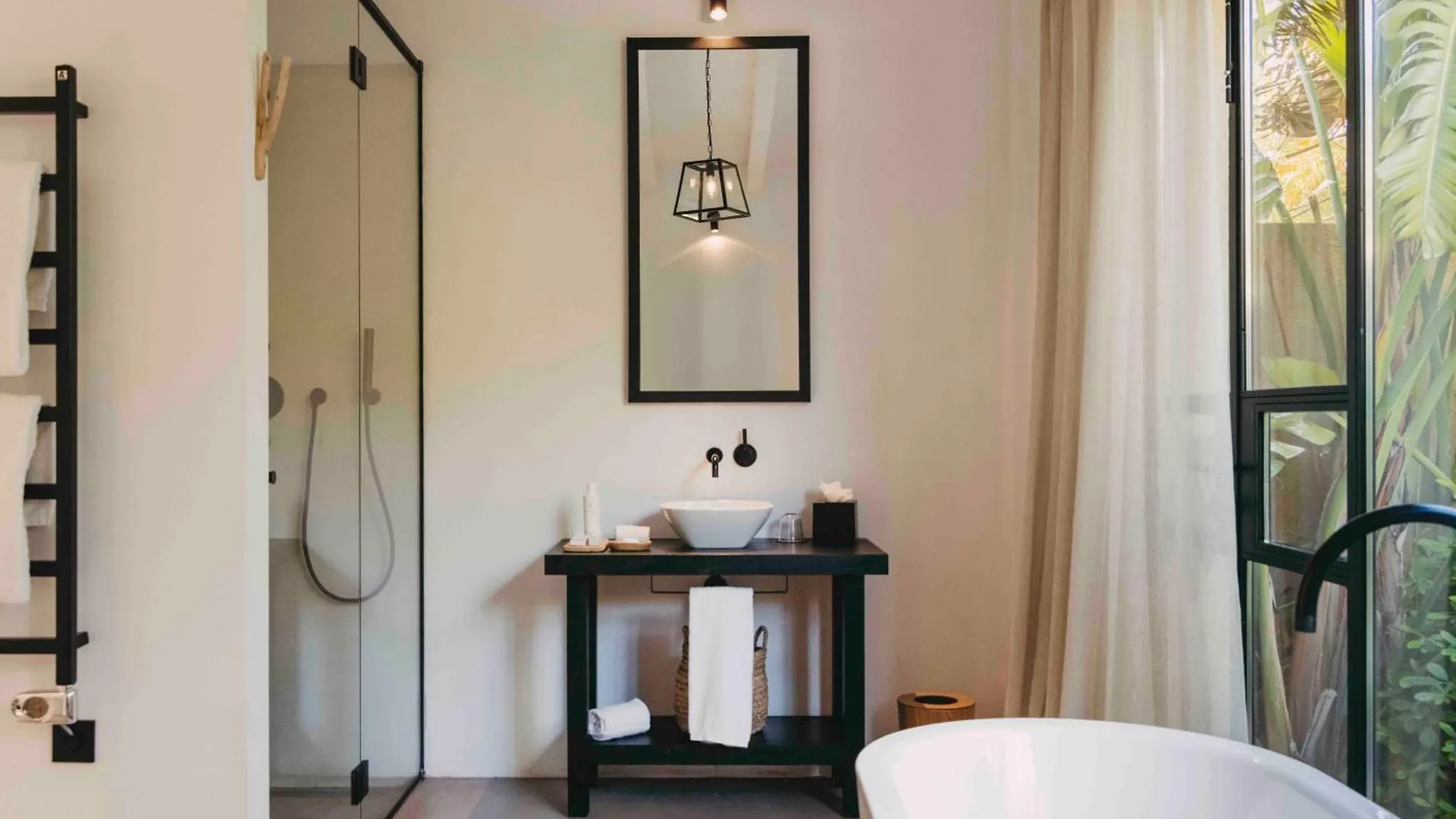 Finca Serena Mallorca, Small Luxury Hotels 몬투이리 5*,