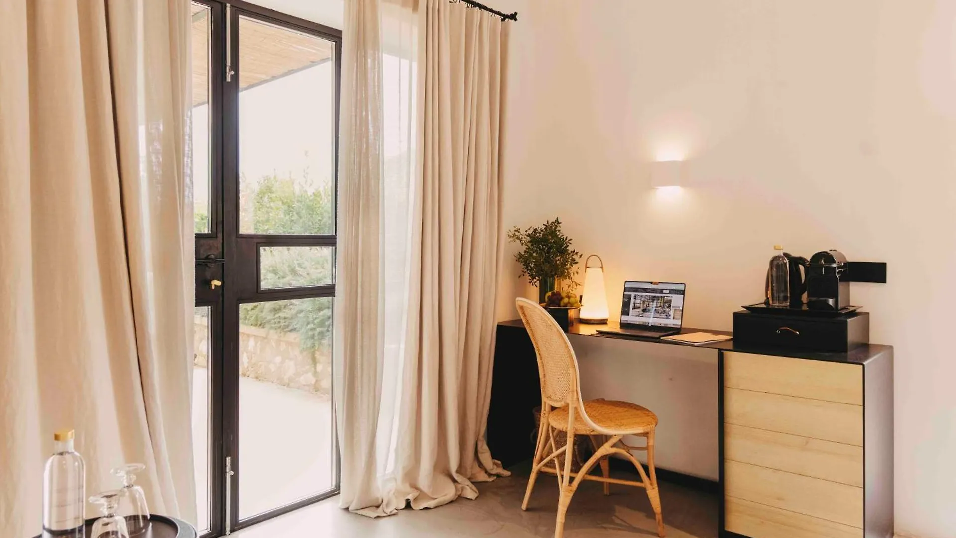 Finca Serena Mallorca, Small Luxury Hotels 몬투이리 5*,