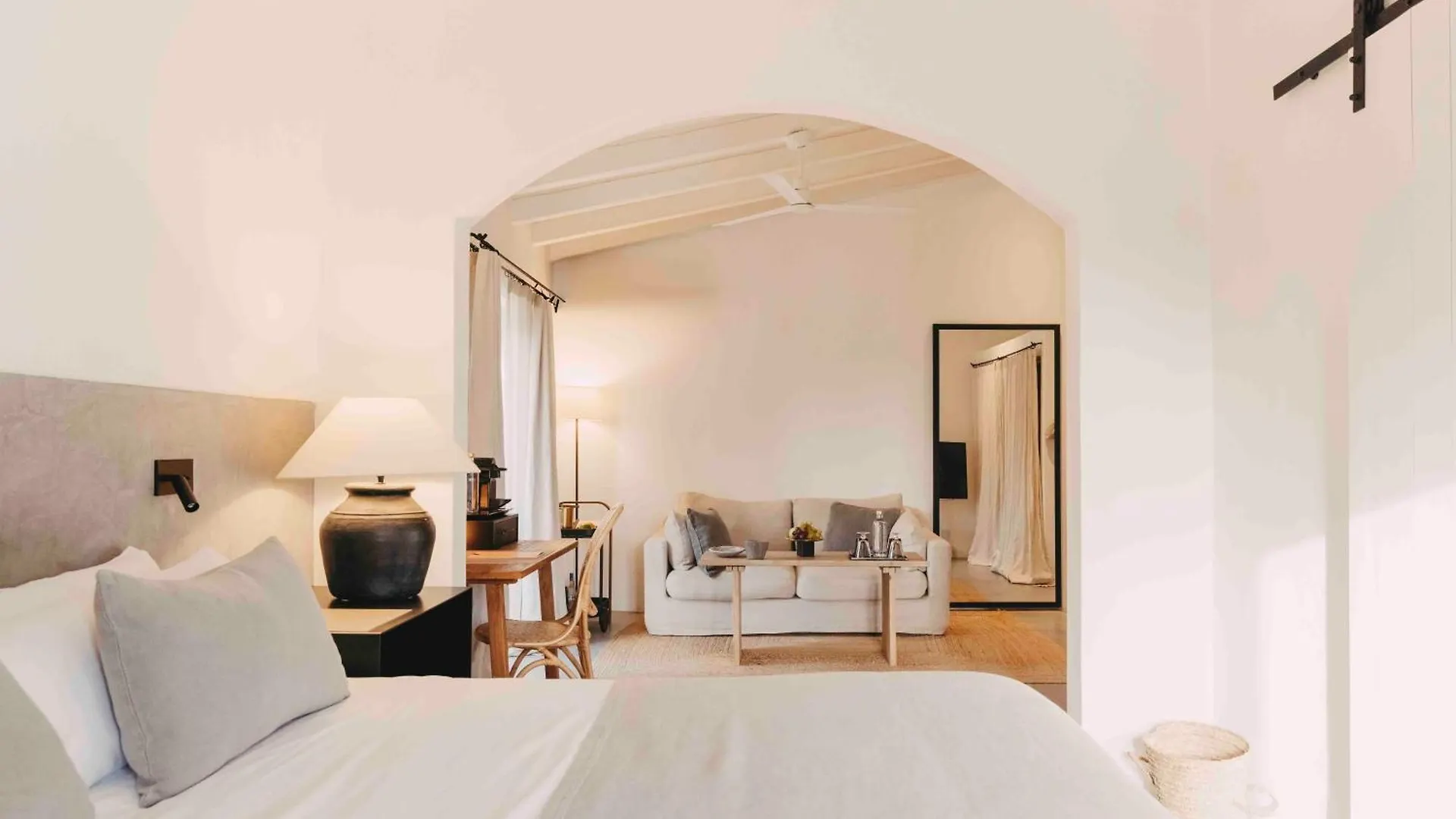 Finca Serena Mallorca, Small Luxury Hotels 몬투이리